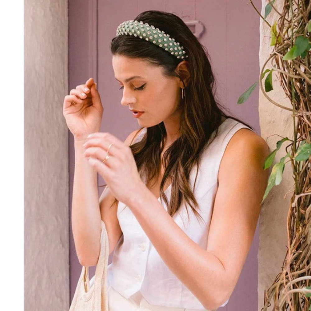 L. ERICKSON
BERNADETTE HEADBAND 
Color: Green NEW